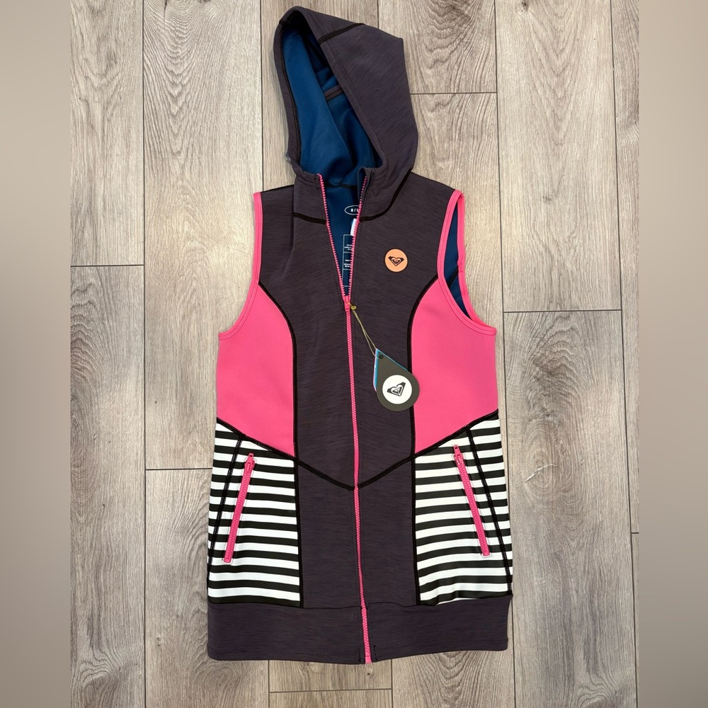 NWT Roxy Close Out Vest Size Medium (8)